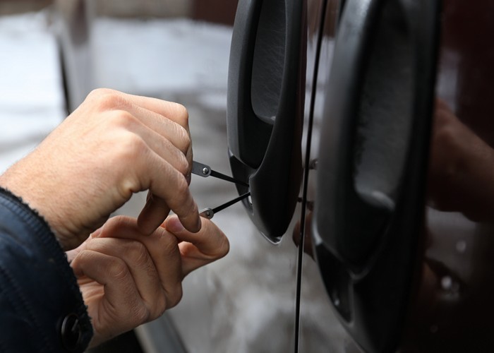 Fast emergency services 24 hours for keys locked in the car in Knoxville, TN