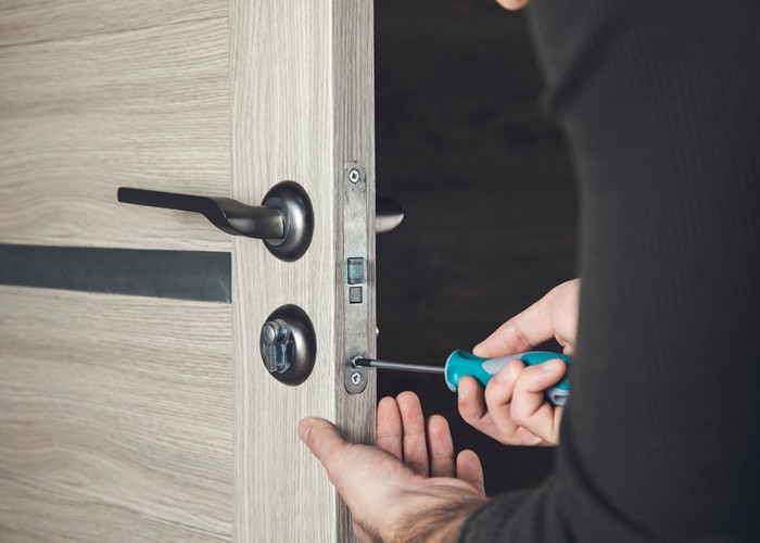 We can help you evict the tenant quickly and efficiently in Knoxville, TN